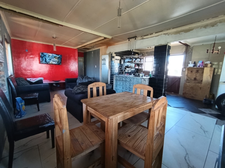 2 Bedroom Property for Sale in Bredasdorp Western Cape